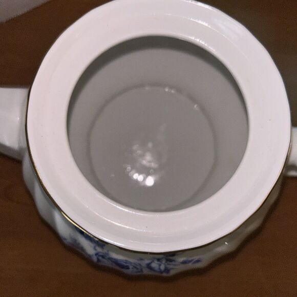 Truly Tasteful ~ Fine China ~ "ROMANTIC BLUE ROSES" ~ Teapot - Picture 6 of 8